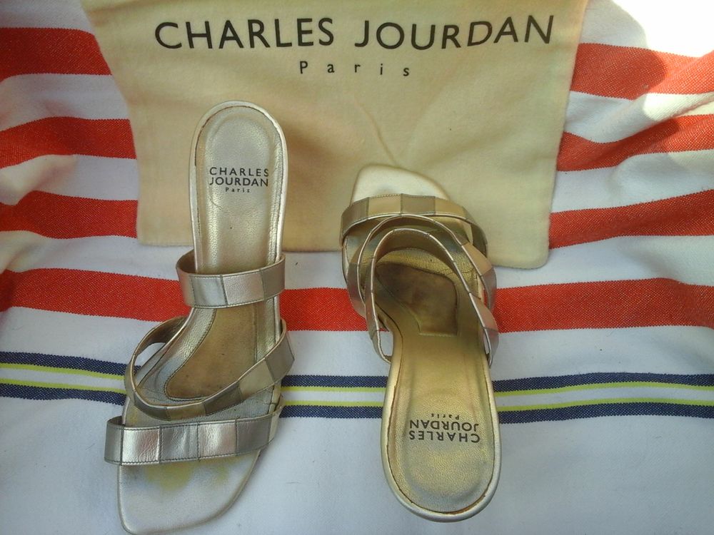 Chaussures � lani�res dor�es Charles Jourdan 12 Royan (17)
