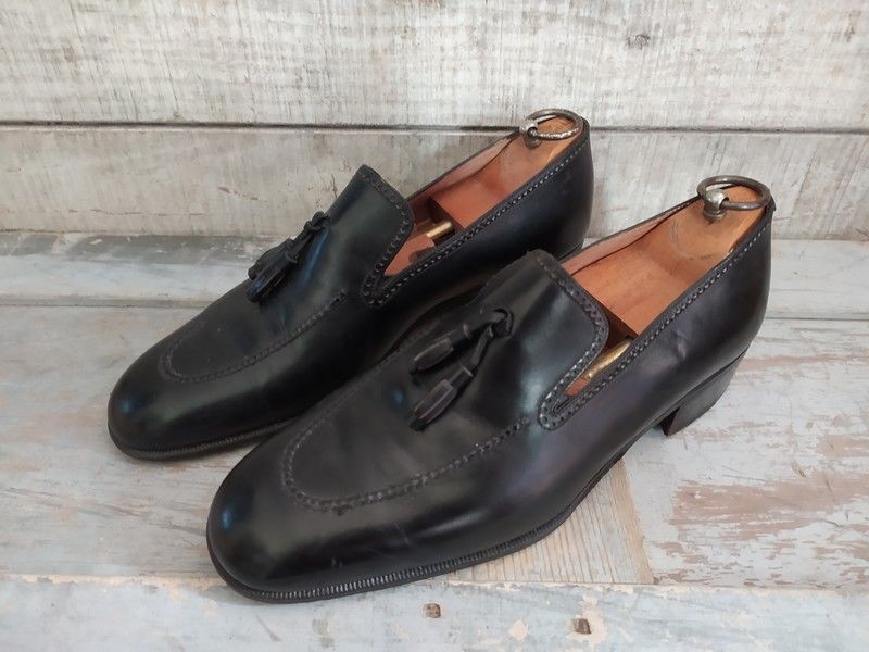 Chaussures de Luxe Mocassin Cuir Noir Pierre Faivret
1 Loches (37)