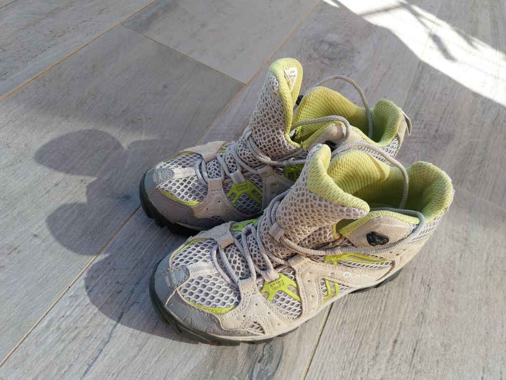 Chaussures de marche femme 25 Melun (77)