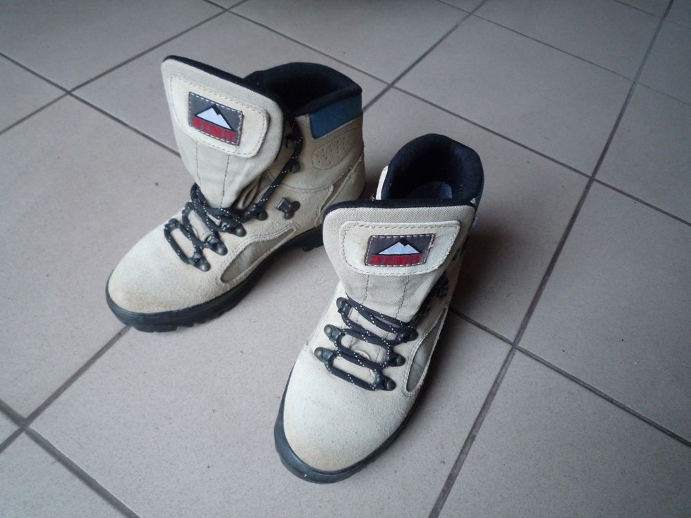 Chaussures de marche femme 20 Taverny (95)