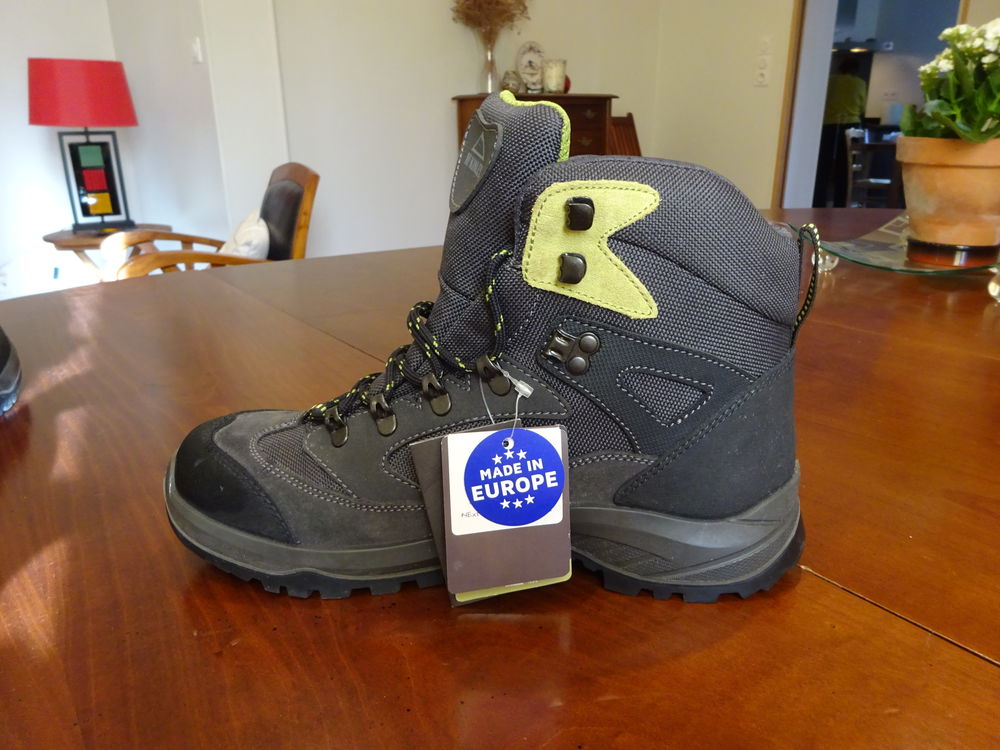 CHAUSSURES DE MARCHE de MARQUE Mc KINLEY Taille 42 50 Toulouse (31)