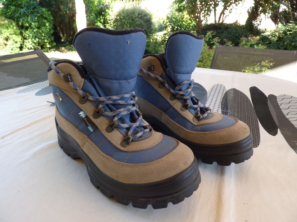 CHAUSSURES DE MARCHE/RANDO FEMME QUECHUA 12 Oberschaeffolsheim (67)