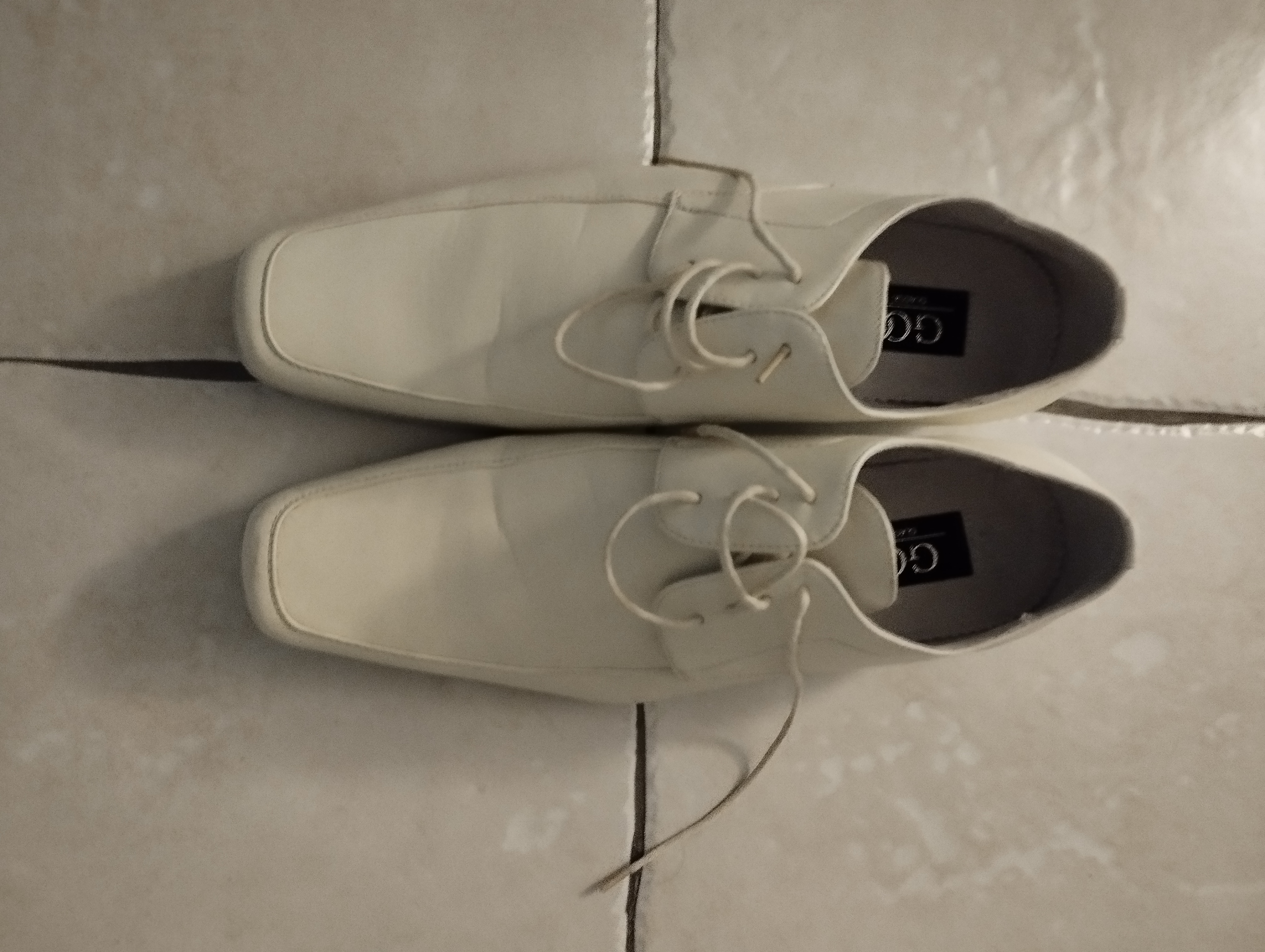 chaussures de mariage blanc cass� cuir 100 Grenoble (38)