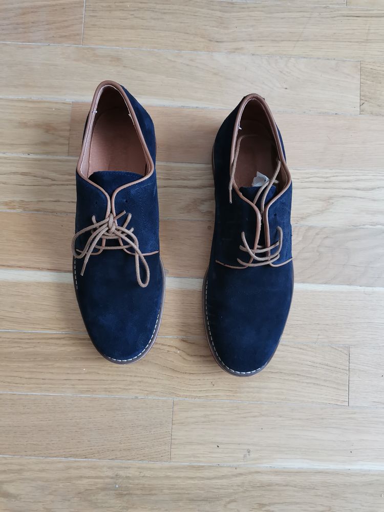Chaussures de la marque Ortiz & Reeds.
100 Paris 10 (75)