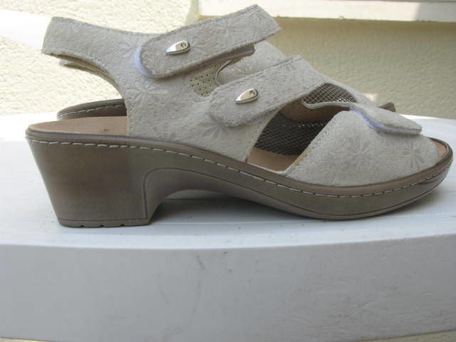 chaussures marque PODOWELL 30 Sainte-S�v�re (16)