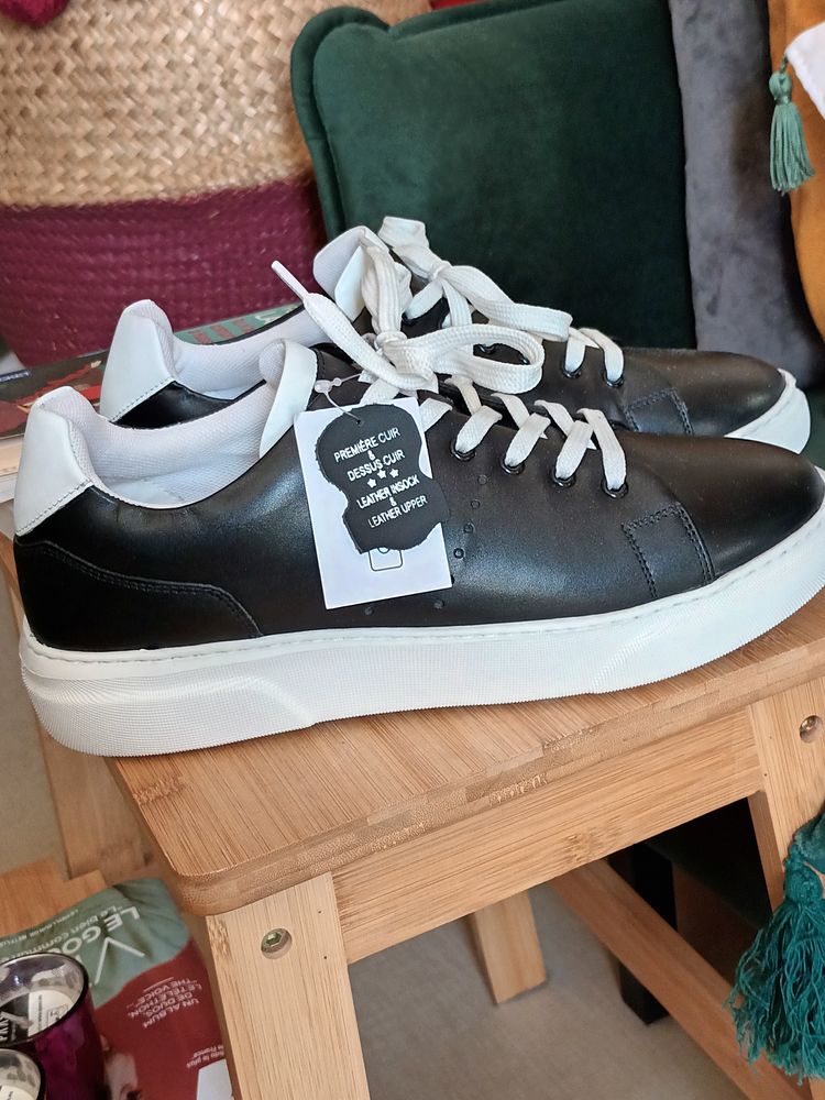 Chaussures neuves cuir P.40 35 Chambray-l�s-Tours (37)