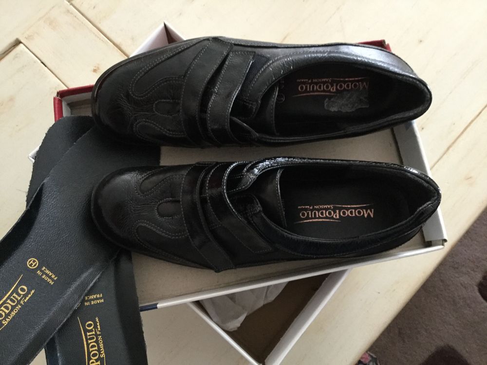 Chaussures neuves 25 Sainte-Soulle (17)