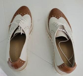 Chaussures neuves 25 Lyon 9 (69)