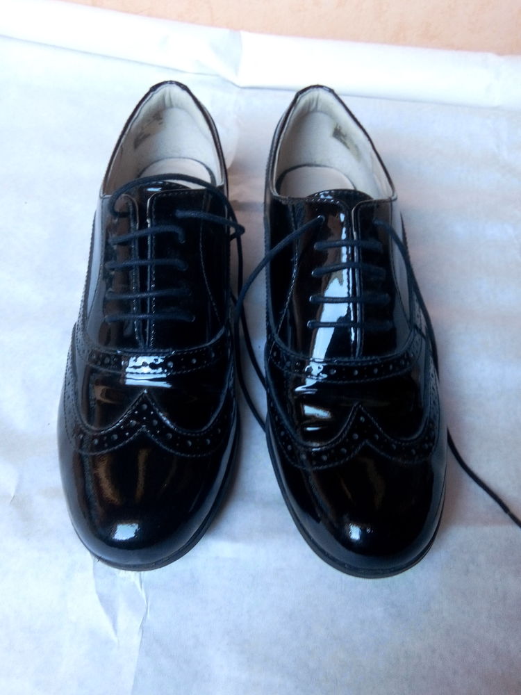chaussures noires à lacets pointure 40 40 Auneau (28)