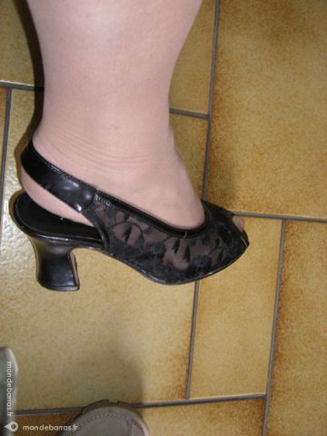 chaussures noires 8 Laventie (62)