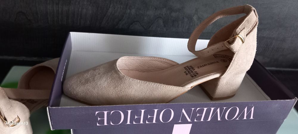 CHAUSSURES EN NUBUCK 25 Saint-Marcellin (38)