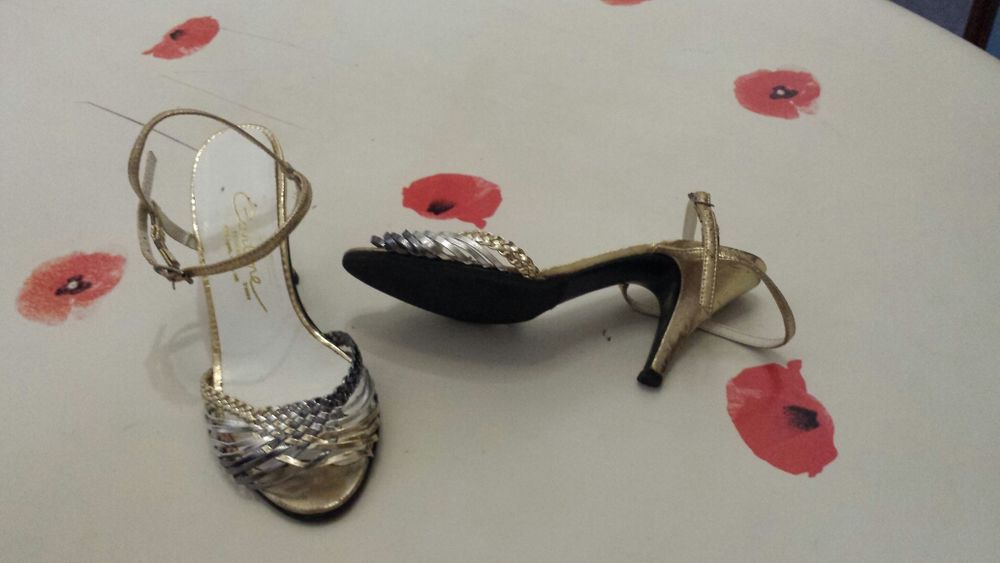 chaussures ouvertes  pointure 35 20 Noyon (60)