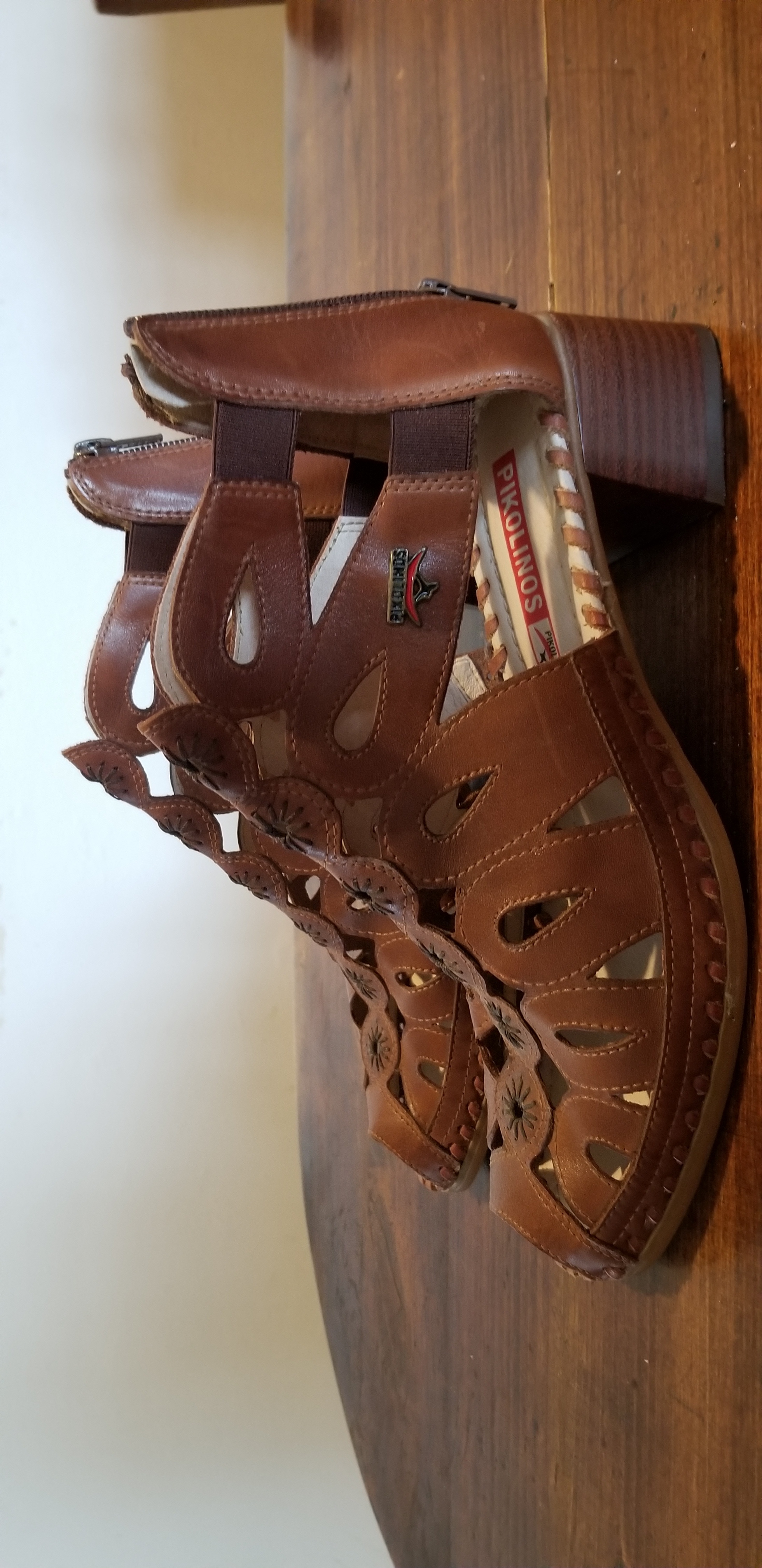 Chaussures Pikolinos
40 Fourques (66)