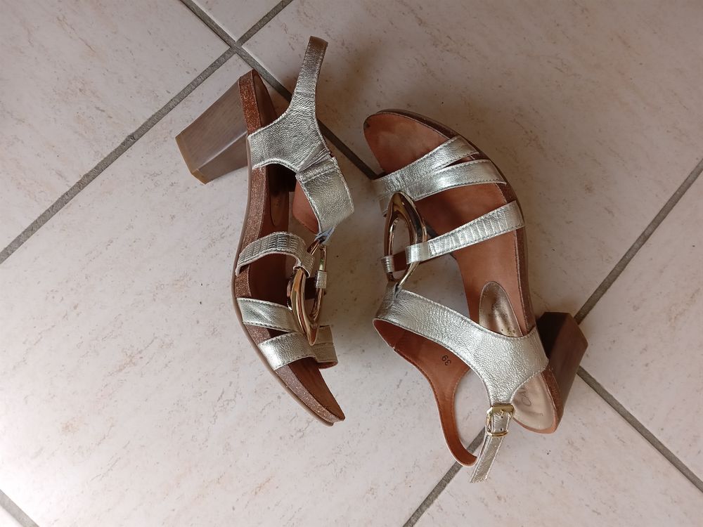 Chaussures - pointure 39 20 Carquefou (44)