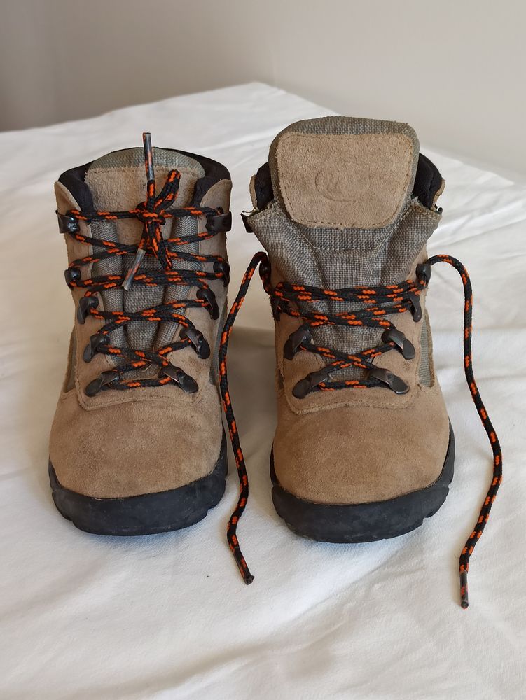 Chaussures rando enfant, technica, p. 30 20 Pierre-Ch�tel (38)