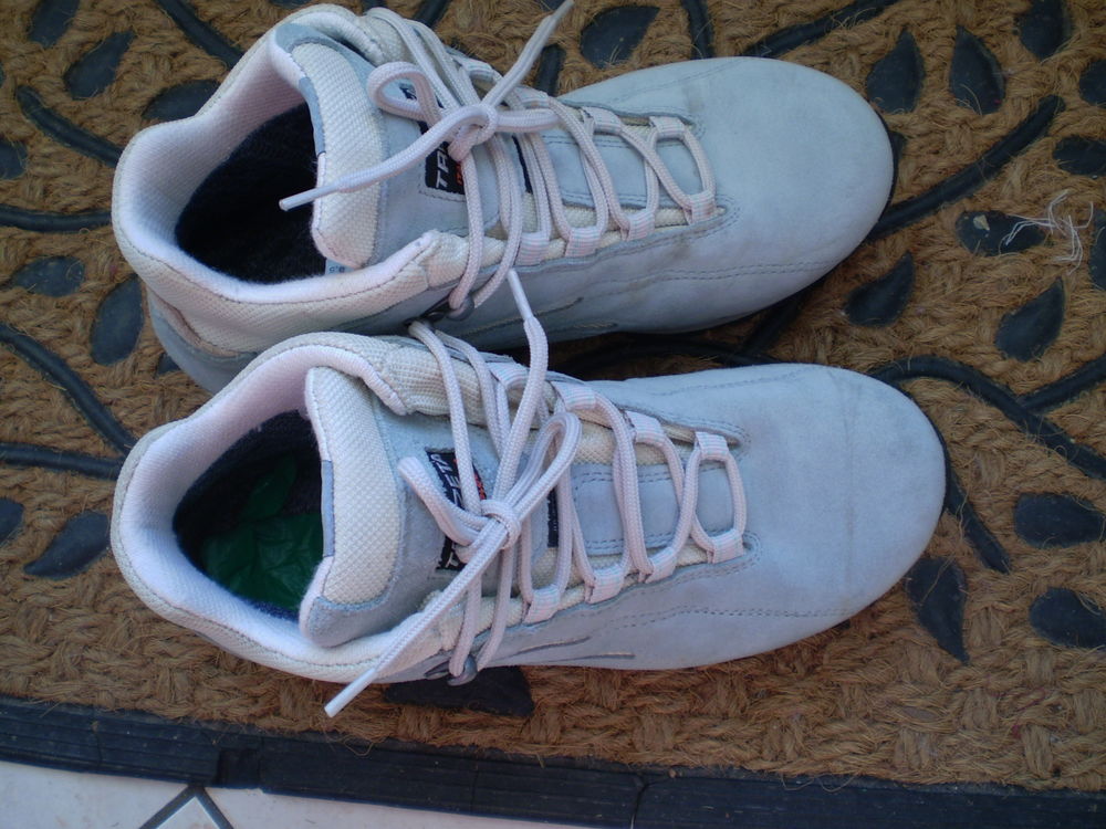 Chaussures de randonn�e femme 60 Gilly-sur-Is�re (73)