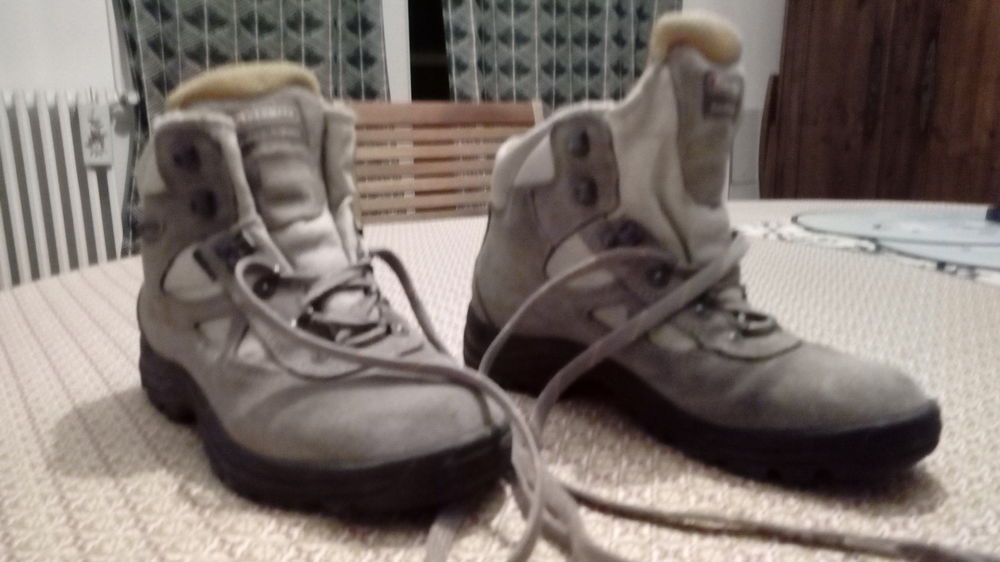 Chaussures de randonn�e femme, t. 38 20 Mutr�cy (14)