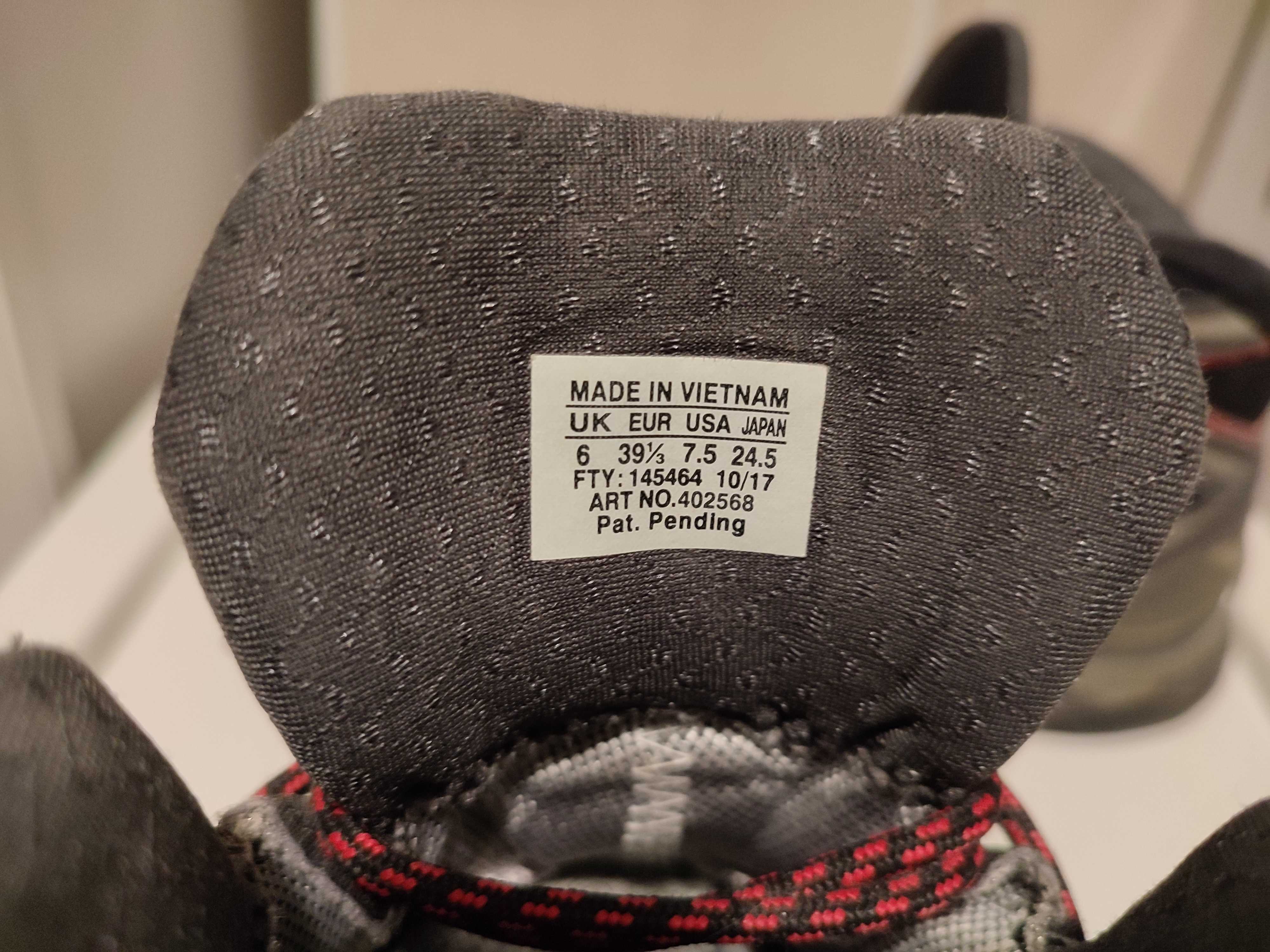 Chaussures de randonn�e Salomon femme 25 P�rigueux (24)