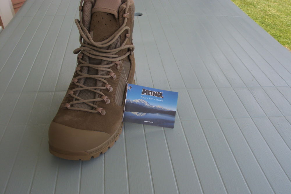 CHAUSSURES DE RANDONNEE 100 Beaumes-de-Venise (84)