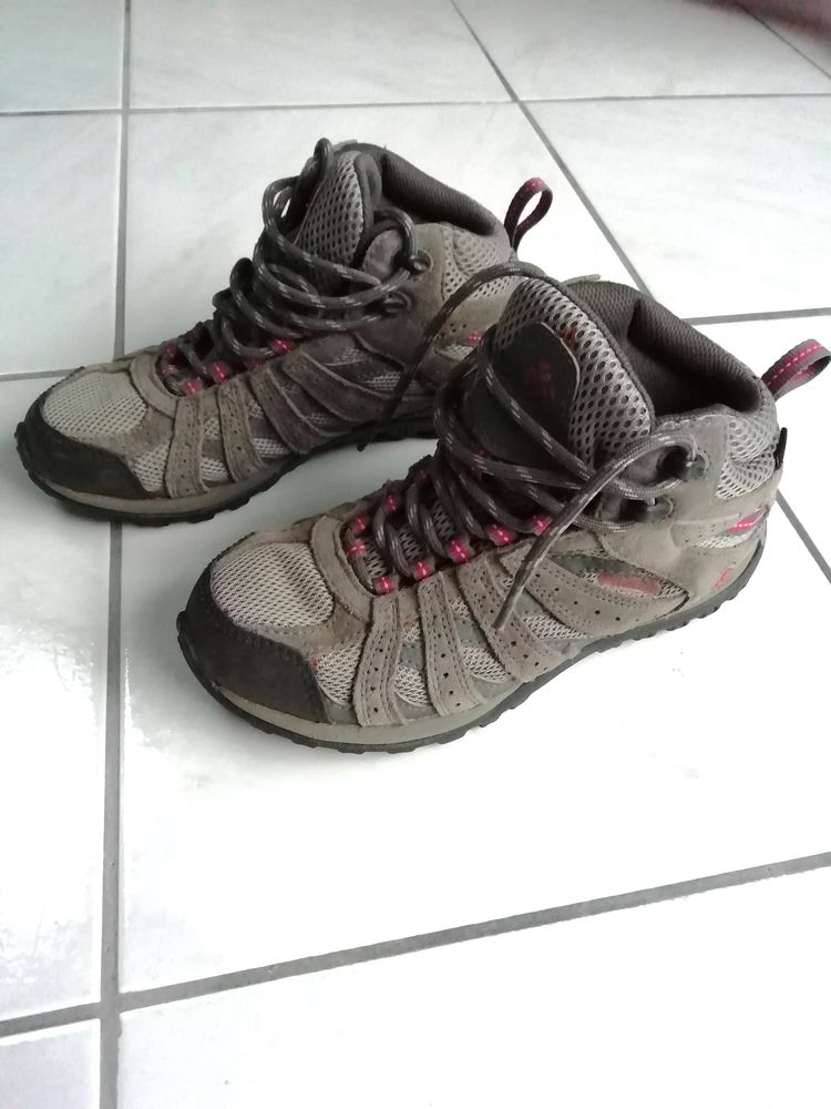 Chaussures de randonn�e T36/37 15 Basse-Goulaine (44)