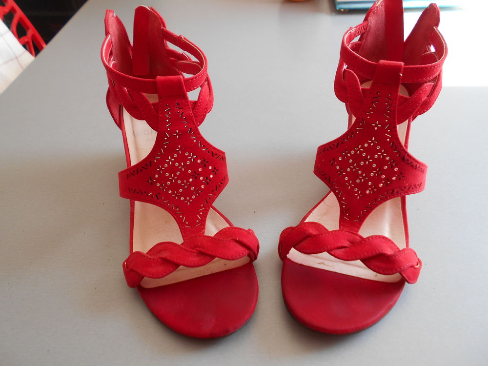 chaussures sandales femme P36 6 �chenoz-la-M�line (70)