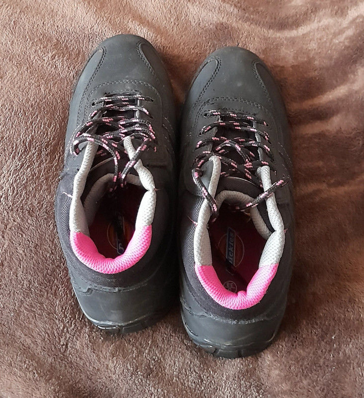 Chaussures de s�curit� femme pointure 38 Europe 20 Riedisheim (68)