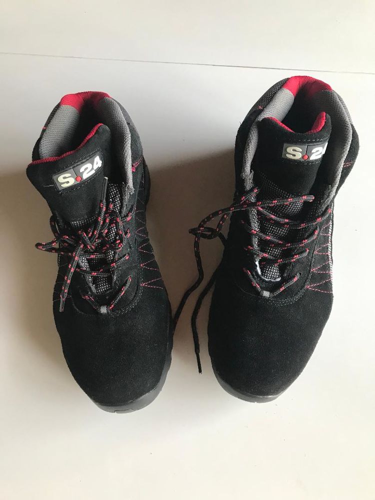 chaussures s�curit� S24 montante 50 Tr�lissac (24)