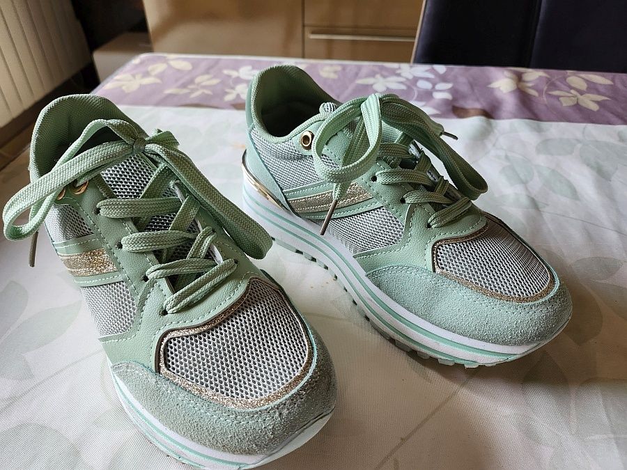 chaussures de sport 38 - Via Giulia - Etat neuf 20 Gu�rande (44)