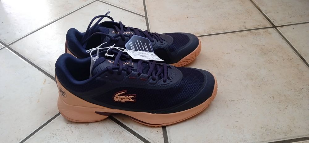 Chaussures sport Lacoste 50 Saint-Martin-de-Belleville (73)