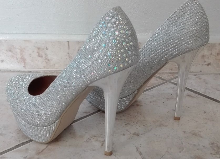 Chaussures Strass 10 Guilherand-Granges (07)