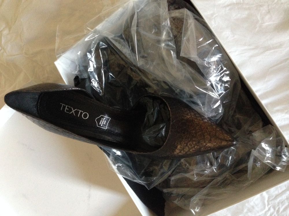 Chaussures � talons Texto Gris/Noir (Pointure 41) 35 Paris 20 (75)