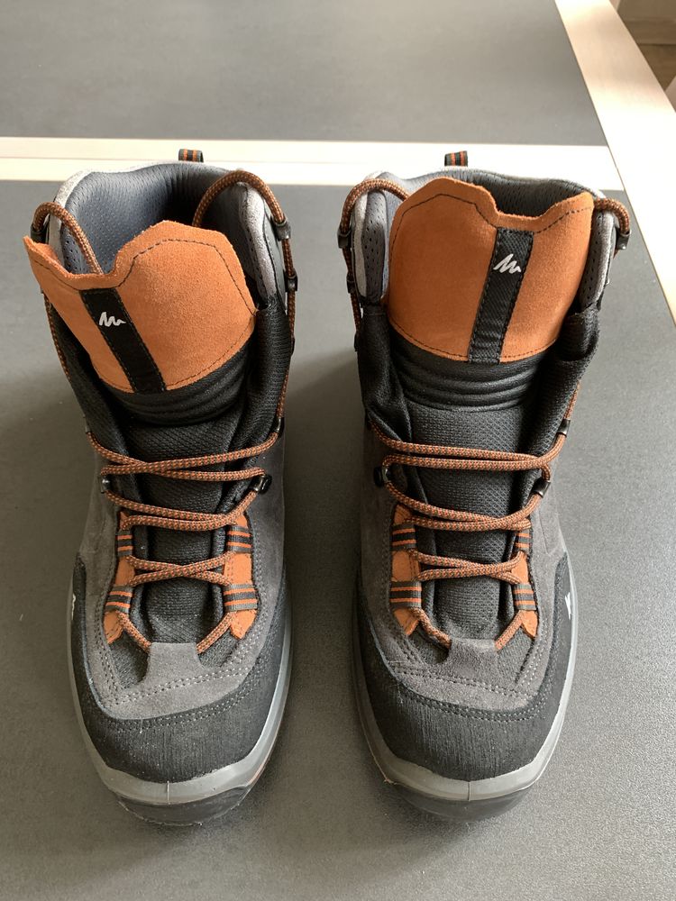 Chaussures Trekking cuir imperm�ables 20 Ermont (95)