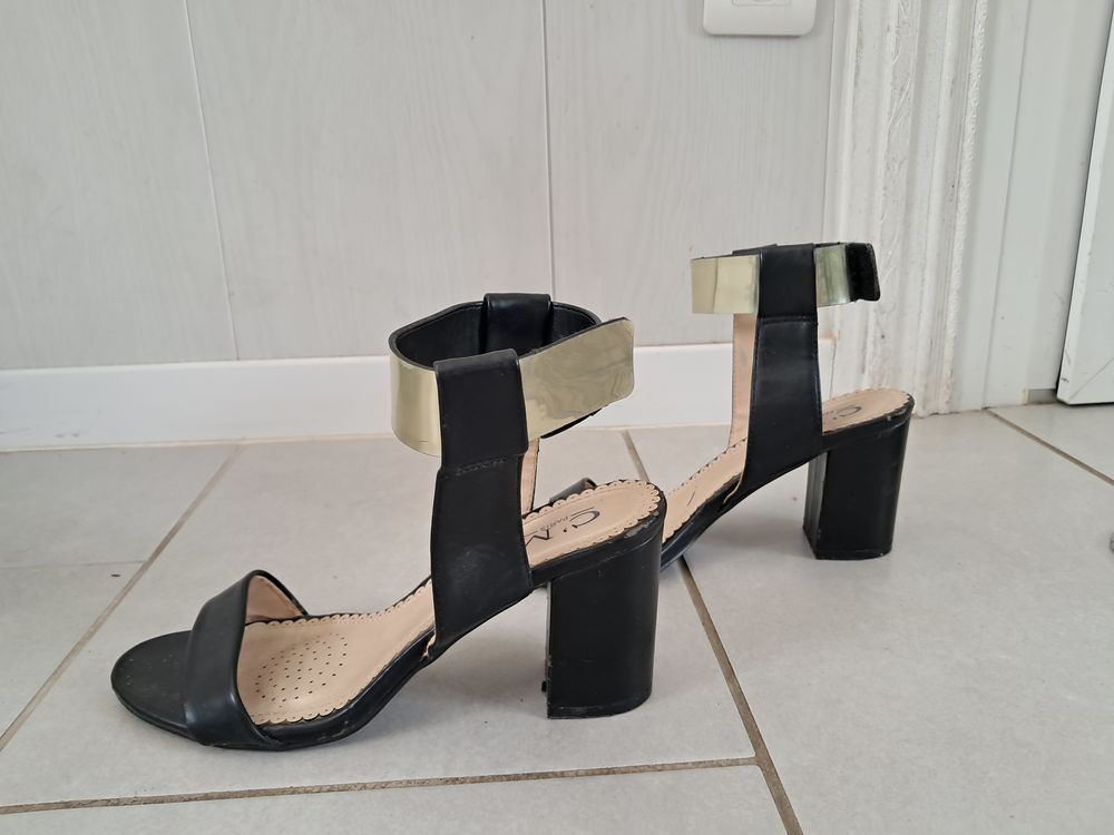 Chaussures tr�s bon �tat pointure 40 8 Le Mans (72)