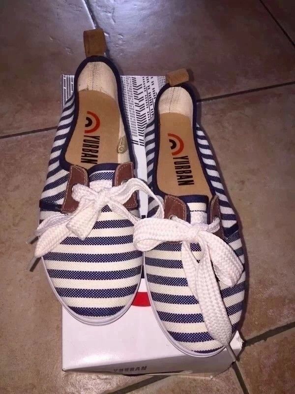 Chaussures Yurban style Armistice P35 neuve � 22 euros 22 Laura�t (32)