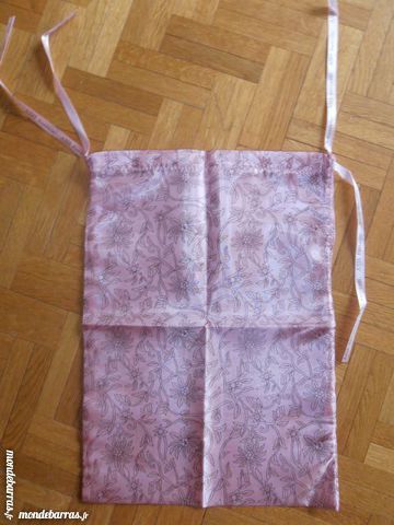 Sac � chaussures ASH (39) 3 Tours (37)