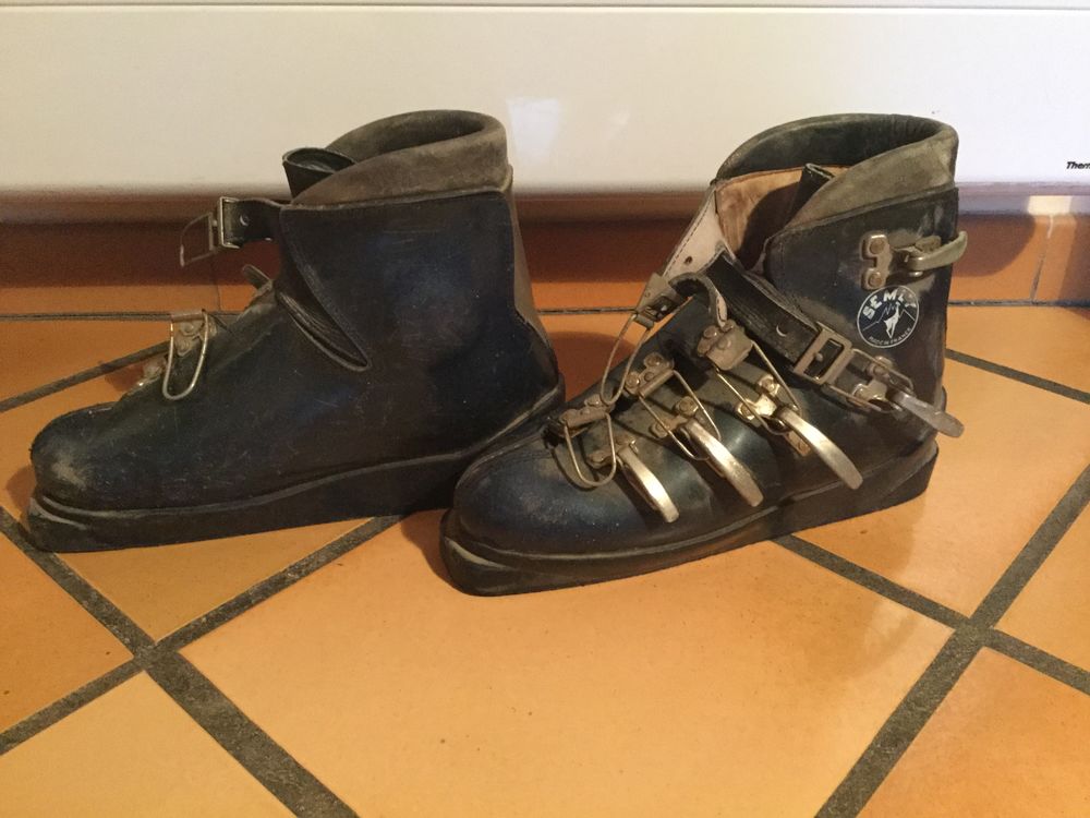 Chaussures ski 25 Villeneuve-l�s-Avignon (30)