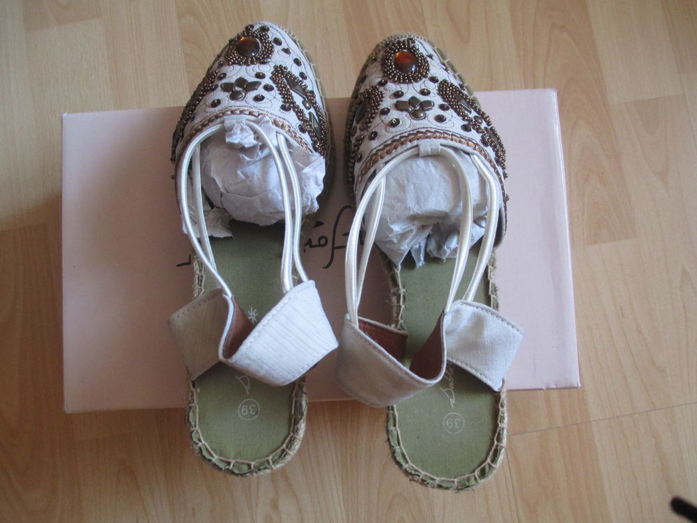 chaussures 10 Gujan-Mestras (33)