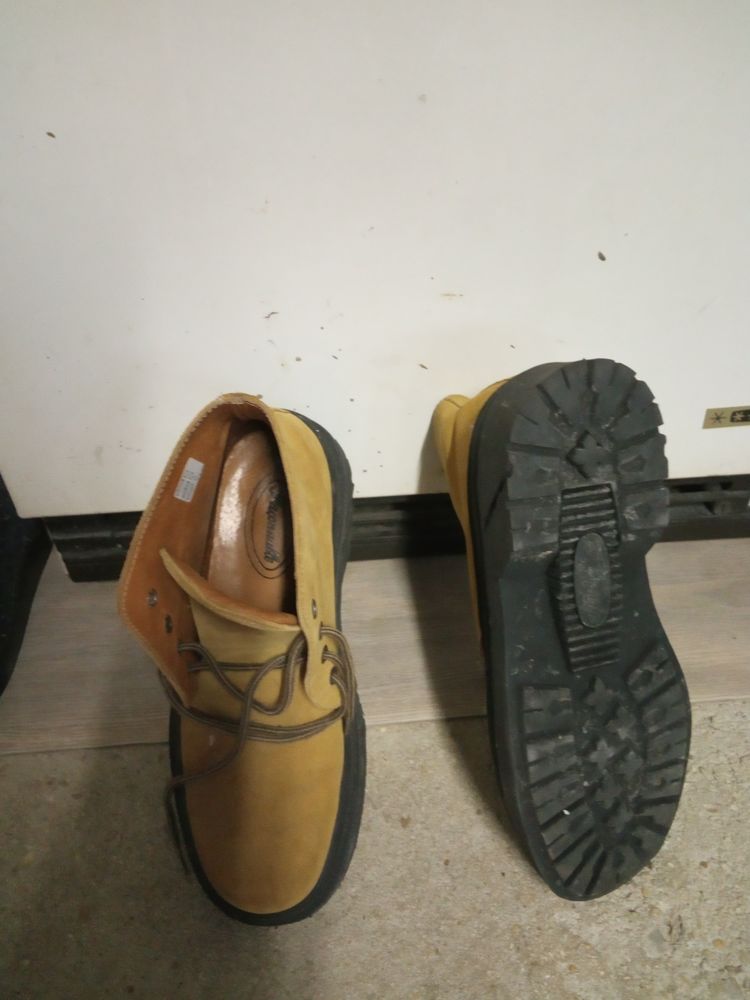 chaussures 25 Sainte-Colombe (77)