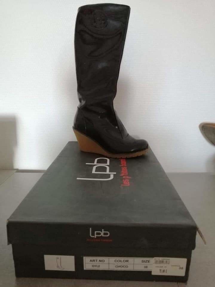 CHAUSSURES 35 Villefranche-sur-Sa�ne (69)