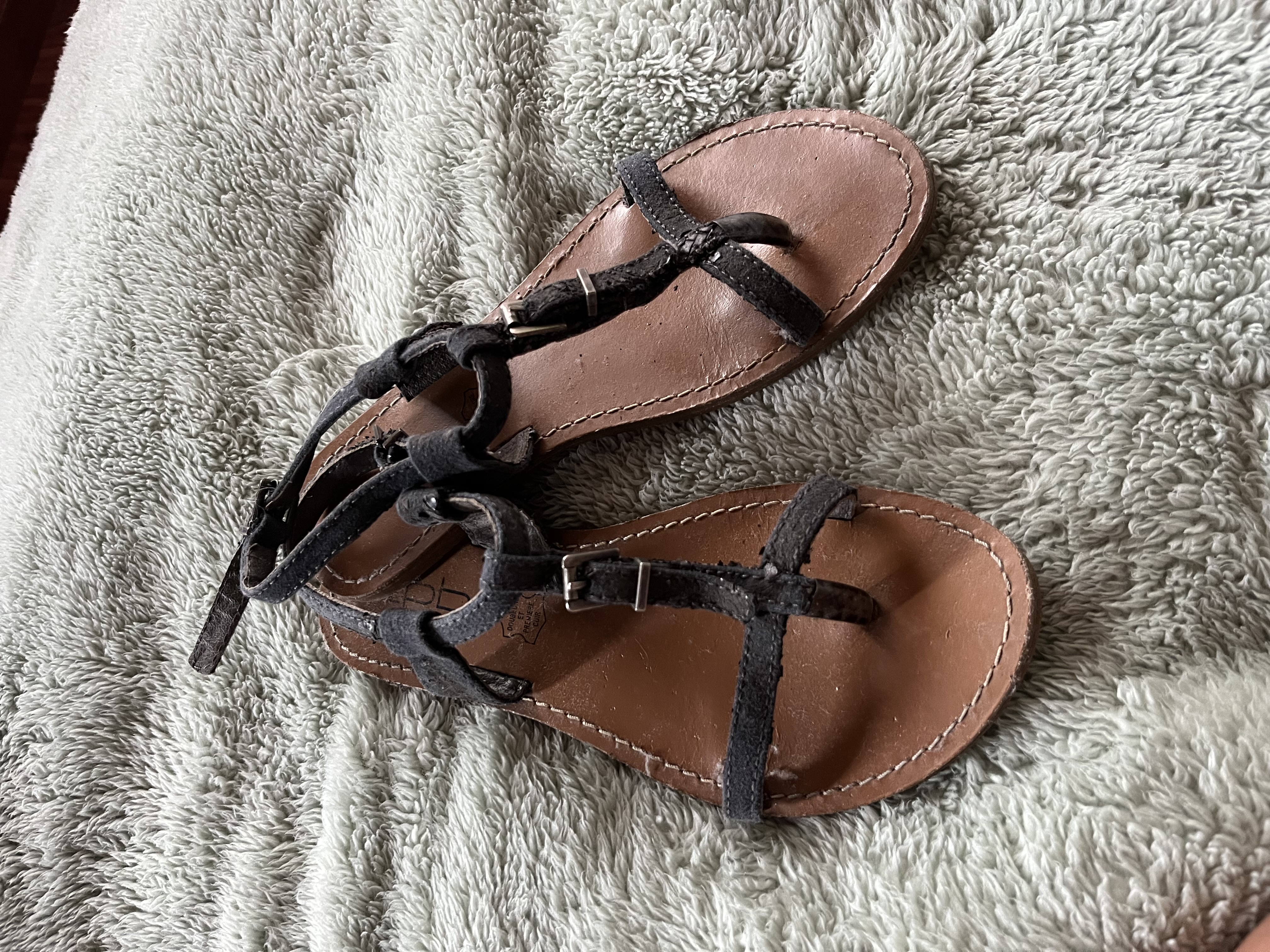 Chaussures lpb 5 Le Tampon (97)