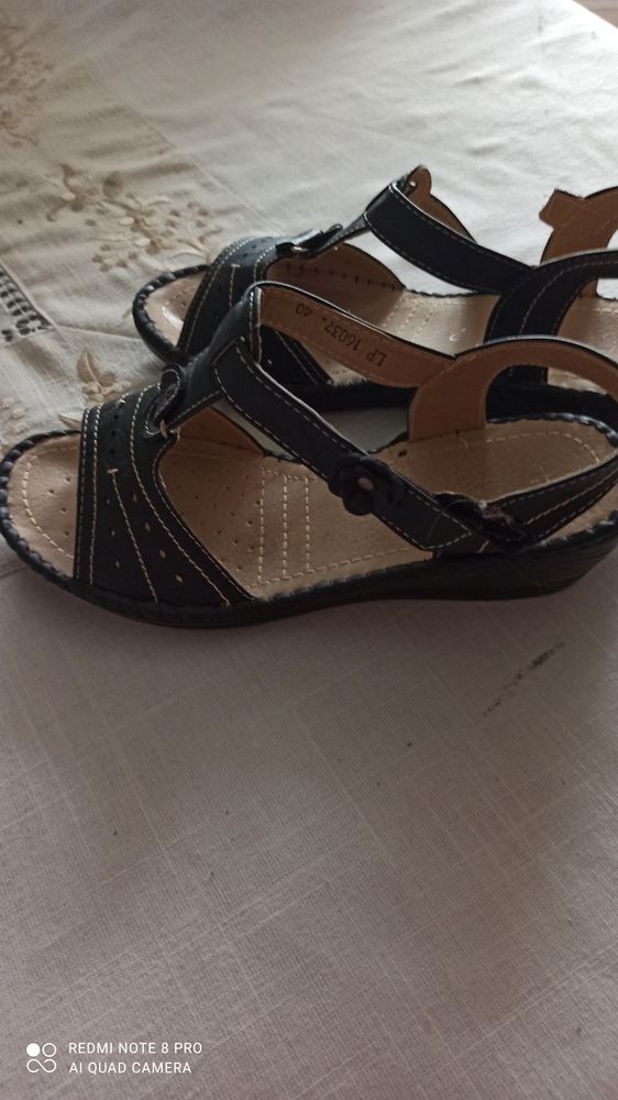 Chaussures 10 Saint-Chamond (42)