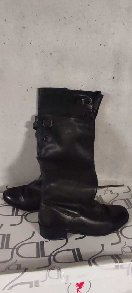 CHAUSSURES 10 La Seyne-sur-Mer (83)