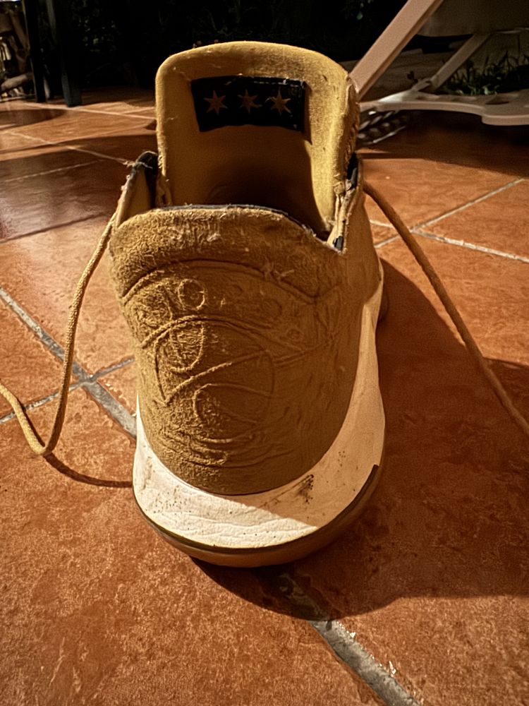 de chaussures 95 Le Carbet (97)