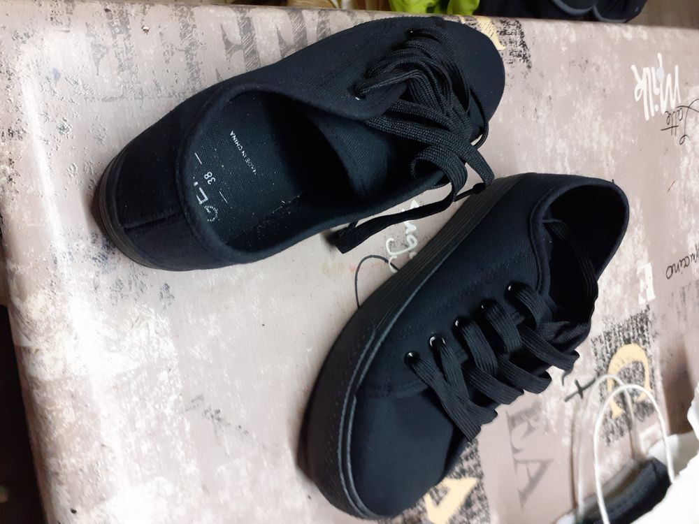 chaussures 7 Chambourg-sur-Indre (37)