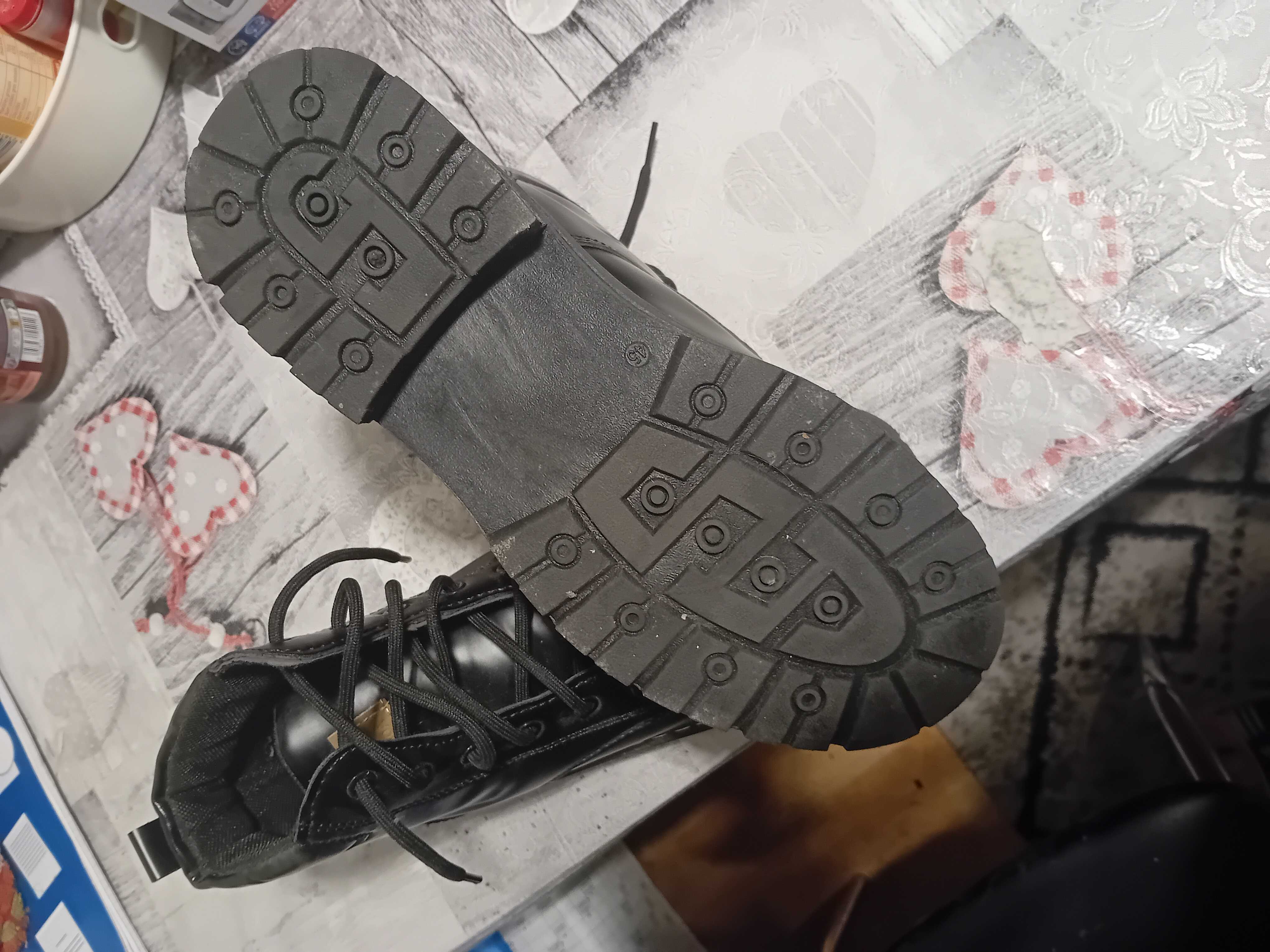 chaussures 30 Ablon-sur-Seine (94)