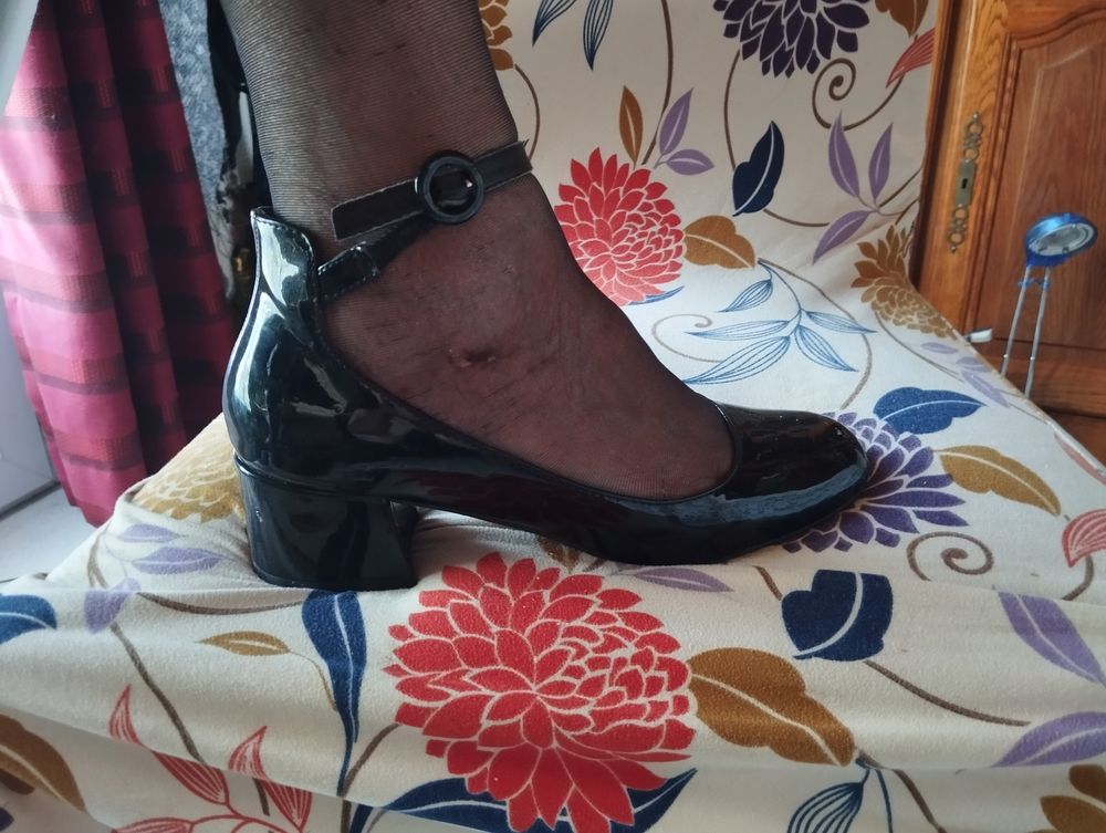 Chaussures 10 Avrill� (85)