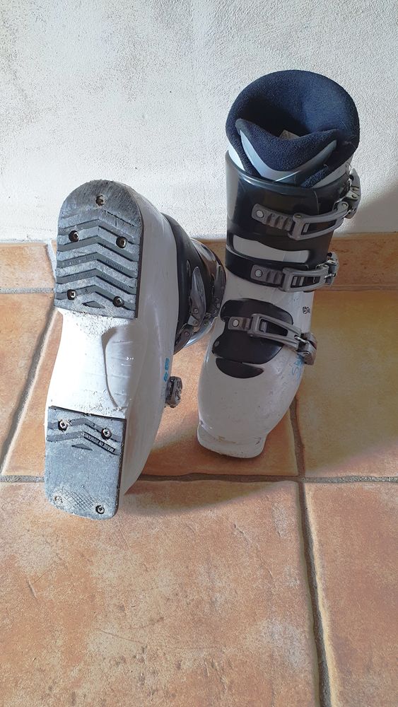 Chaussures de Ski 25 Savigneux (42)
