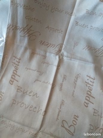 CHEMIN DE TABLE COLOUR DREAM 2 Chaumont (52)