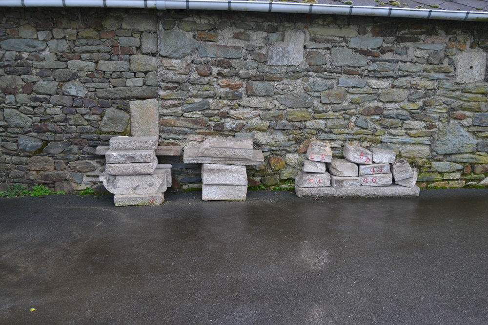  cheminee granit 0 Noyal-Pontivy (56)