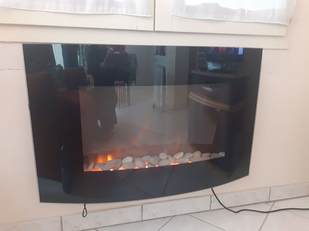 Chemin�e murale 0 Tain-l'Hermitage (26)